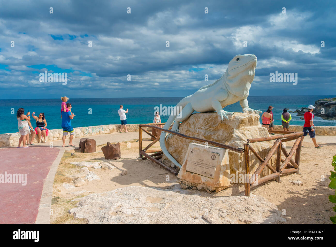 ISLA MUJERES JANUARY 10, 2018 Outdoor view of unidentified people