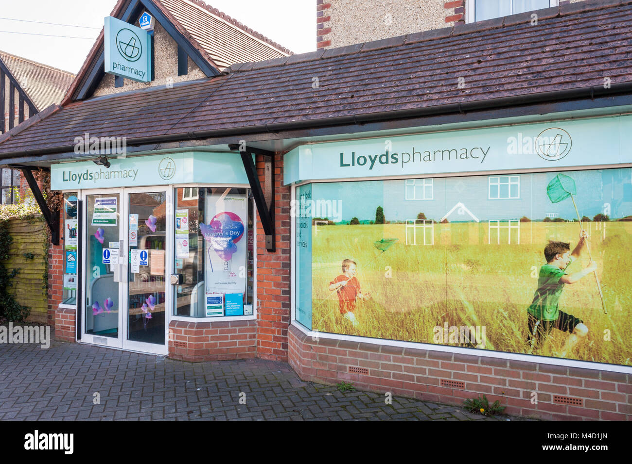 Lloyds Pharmacy store exterior, England, GB, UK Stock Photo Alamy