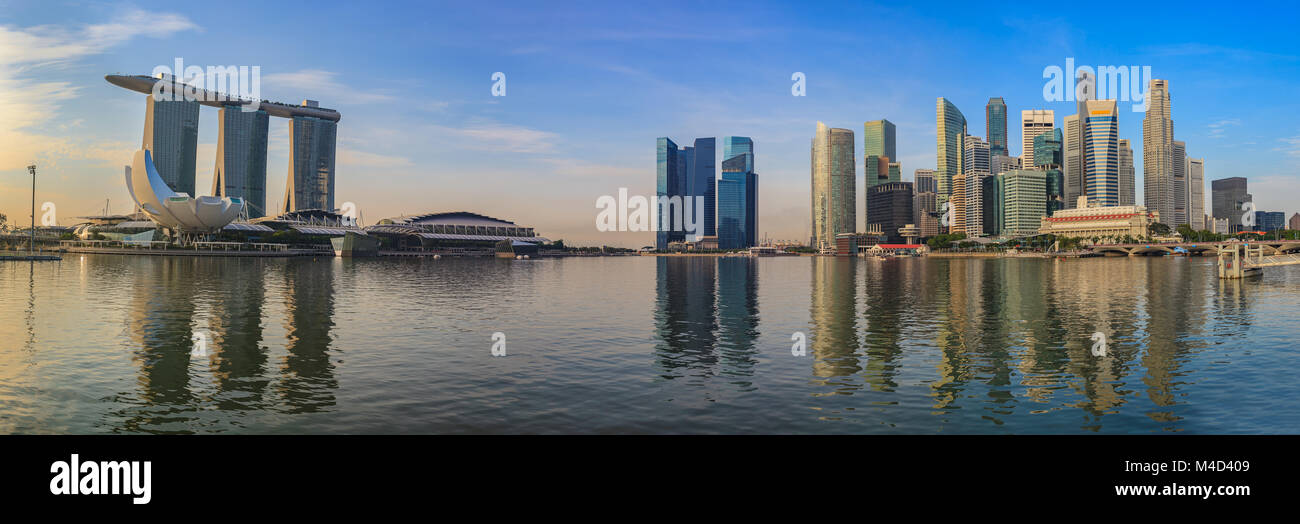 Panorama singapore city skyline hi-res stock photography and images - Alamy