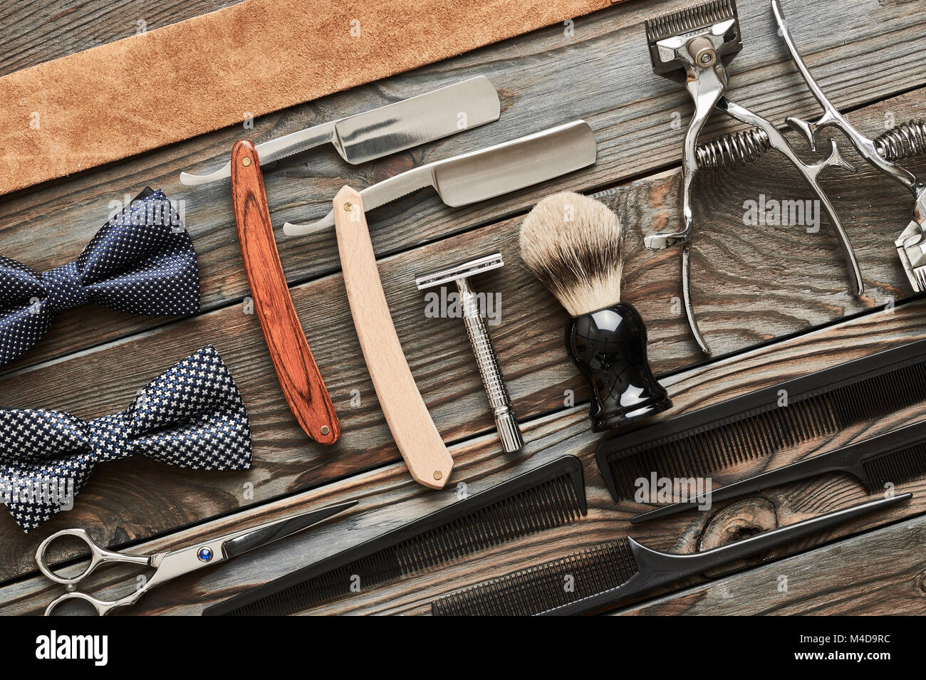 Vintage barber shop tools on wooden background Stock Photo - Alamy