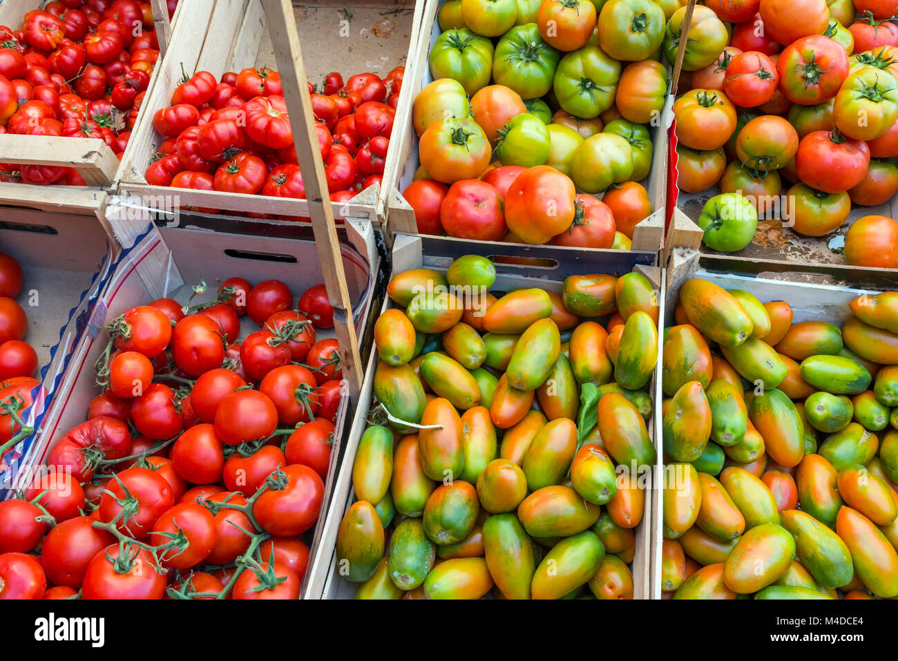 Tomatoes for sale at a market in Palermo Stock Photo - Alamy