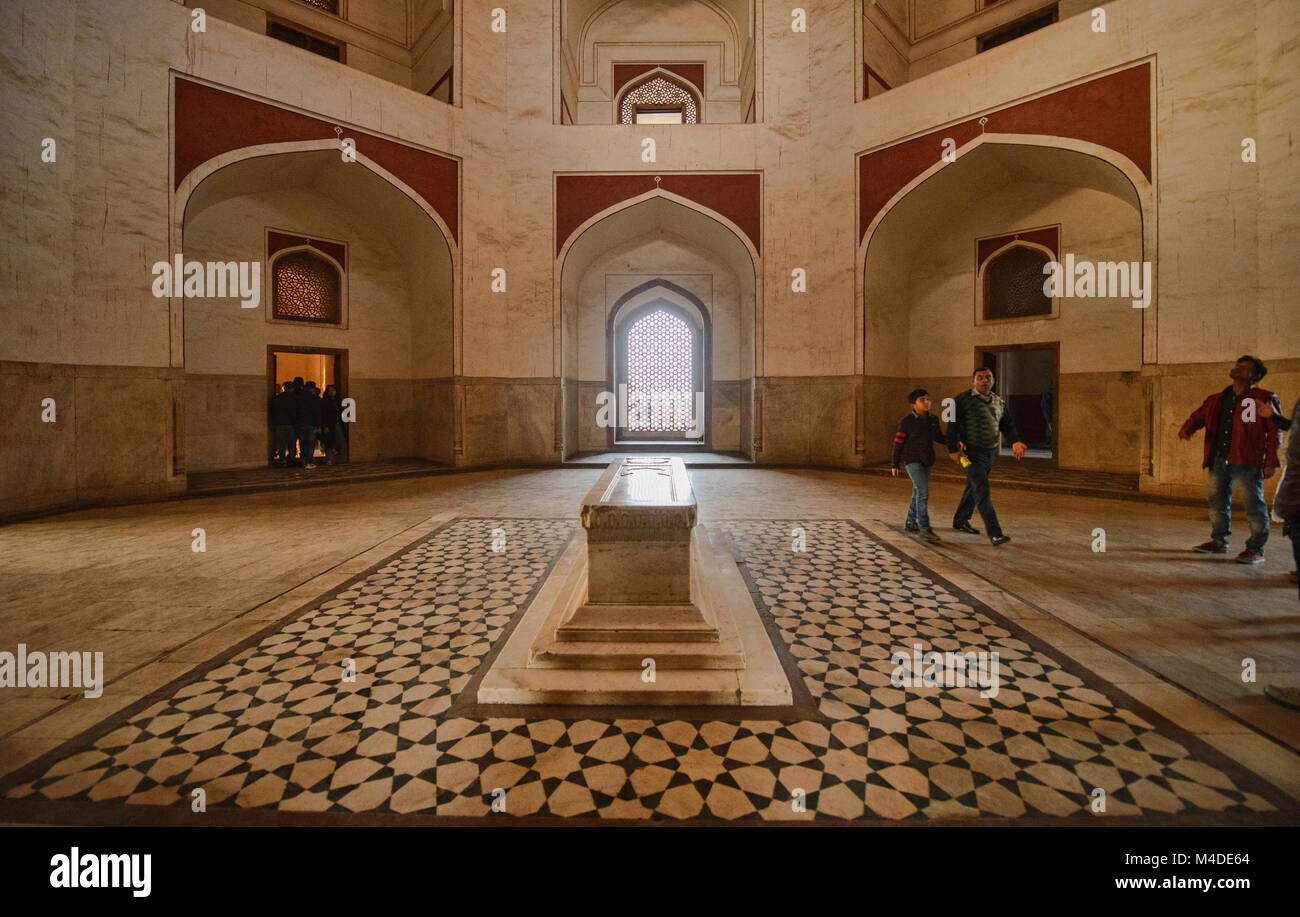 Humayun tomb interior hi-res stock photography and images - Alamy