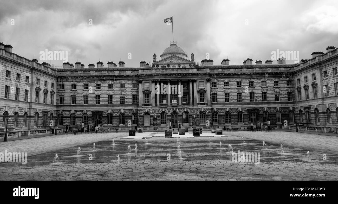 Black & White Photograph of Somerset House, Neoclassical building situated on the Strand. London, England, UK. Credit: London Snapper Stock Photo