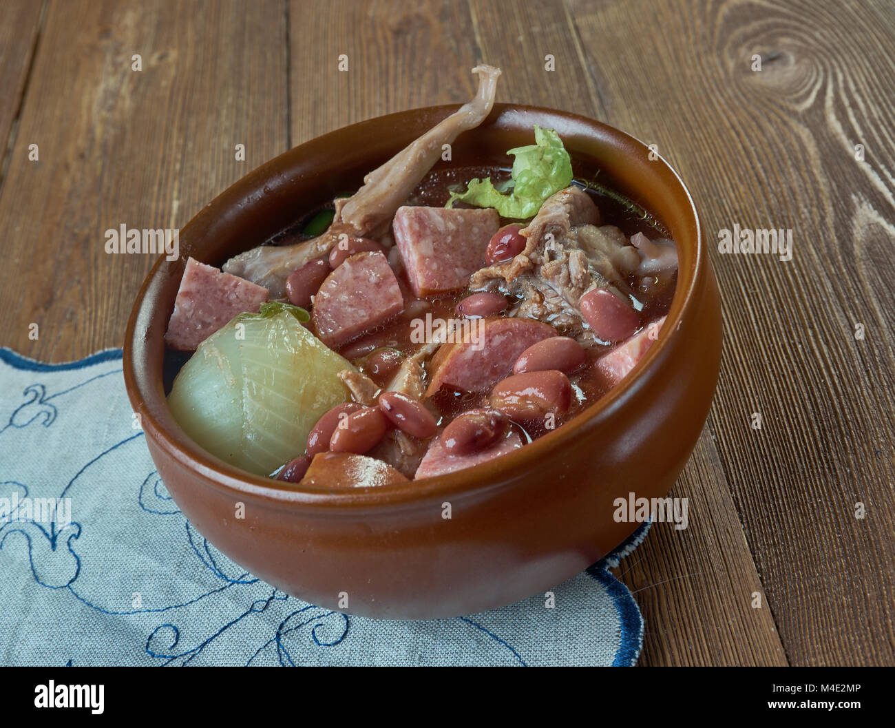 Crock Pot Ham and Bean Soup Stock Photo - Alamy
