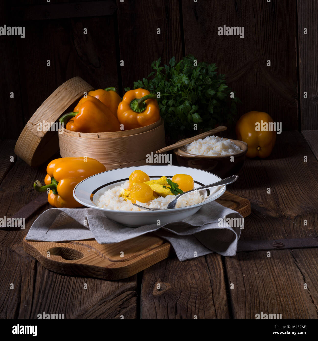 chicken in a curry cream sauce Stock Photo Alamy