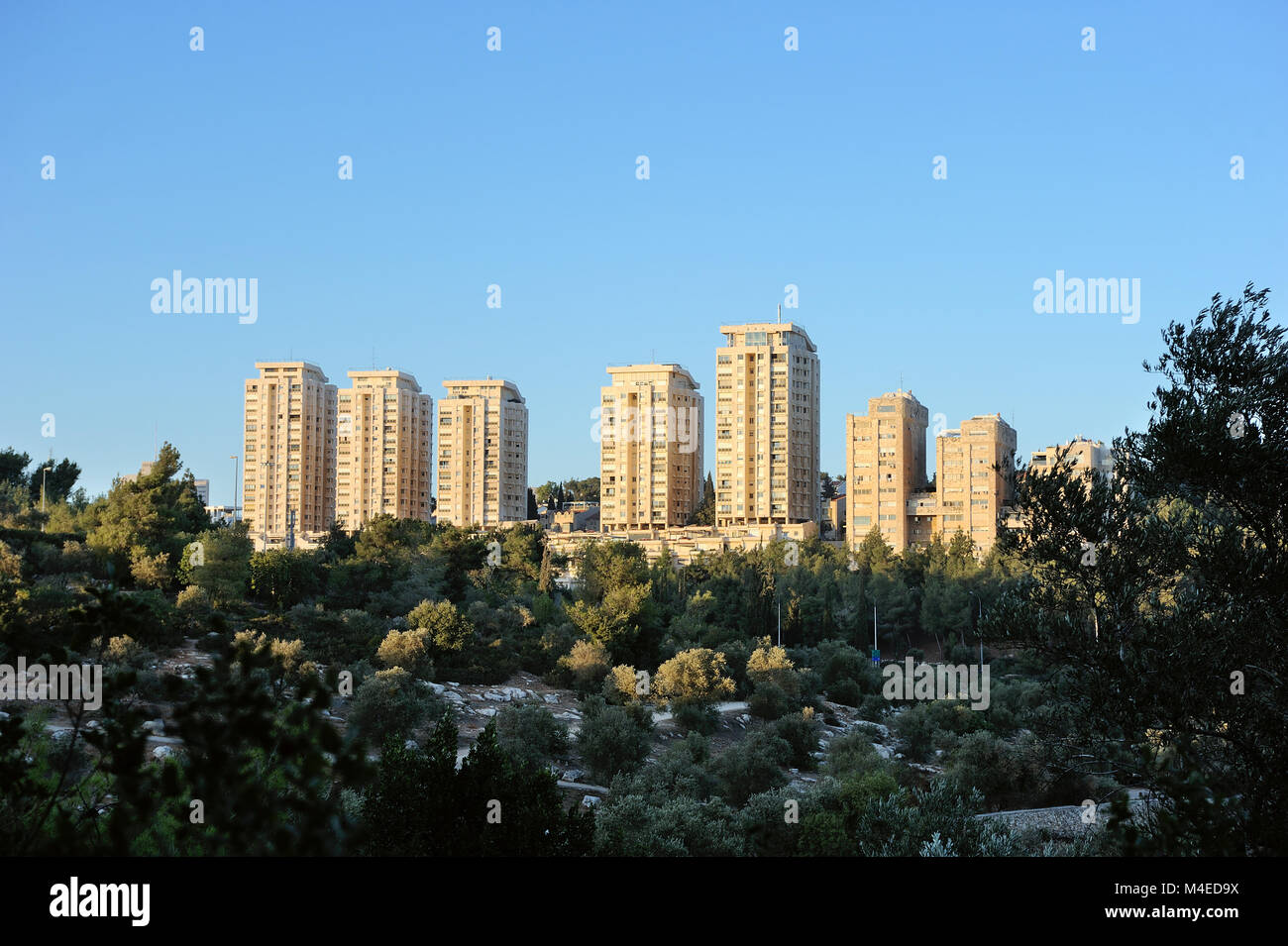 Buildings in jerusalem hi-res stock photography and images - Alamy