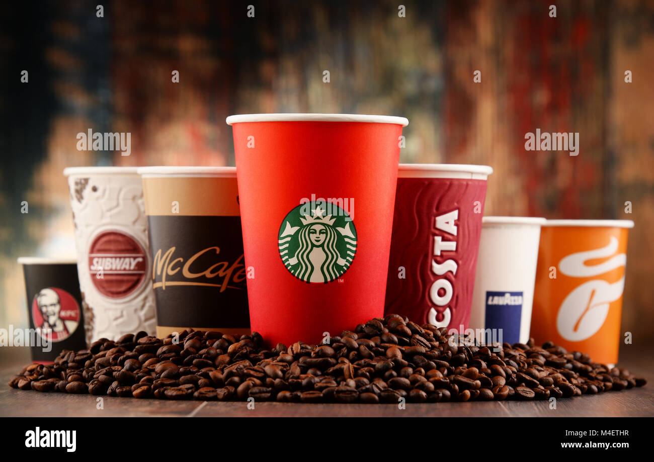 Kfc drink paper cup hi-res stock photography and images - Alamy