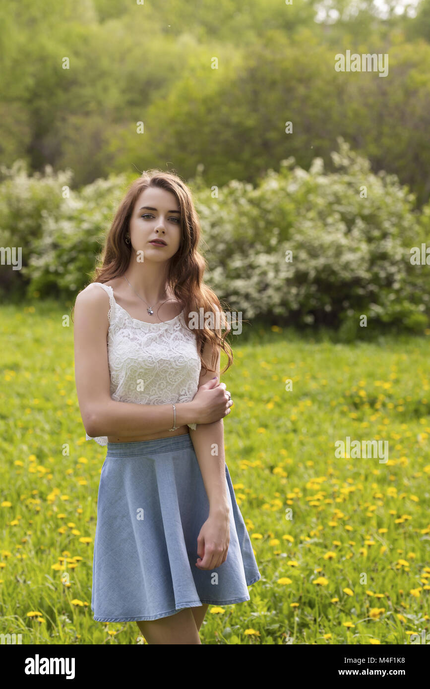 Portrait of a girl with long hair hi-res stock photography and images ...