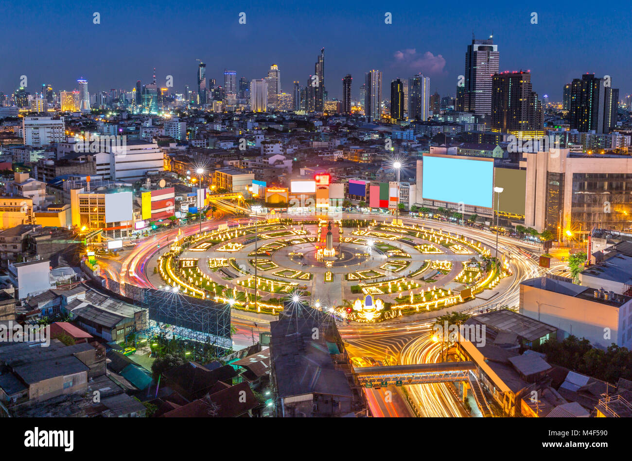 Bangkok downtown skylines Stock Photo - Alamy