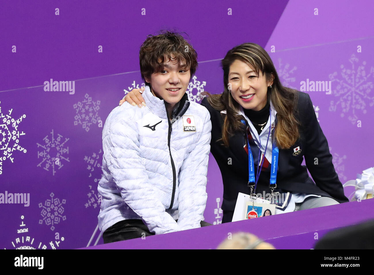 Gangneung South Korea 16th Feb 18 L To R Shoma Uno Jpn Mihoko Higuchi Figure Skating Men S Short Program At Gangneung Ice Arena During The Pyeongchang 18 Olympic Winter Games In Gangneung South Korea 16th Feb 18 L To R Shoma Uno Jpn Mihoko Higuchi Figure Skating Men S Short Program At Gangneung Ice Arena During The Pyeongchang 18 Olympic Winter Games In