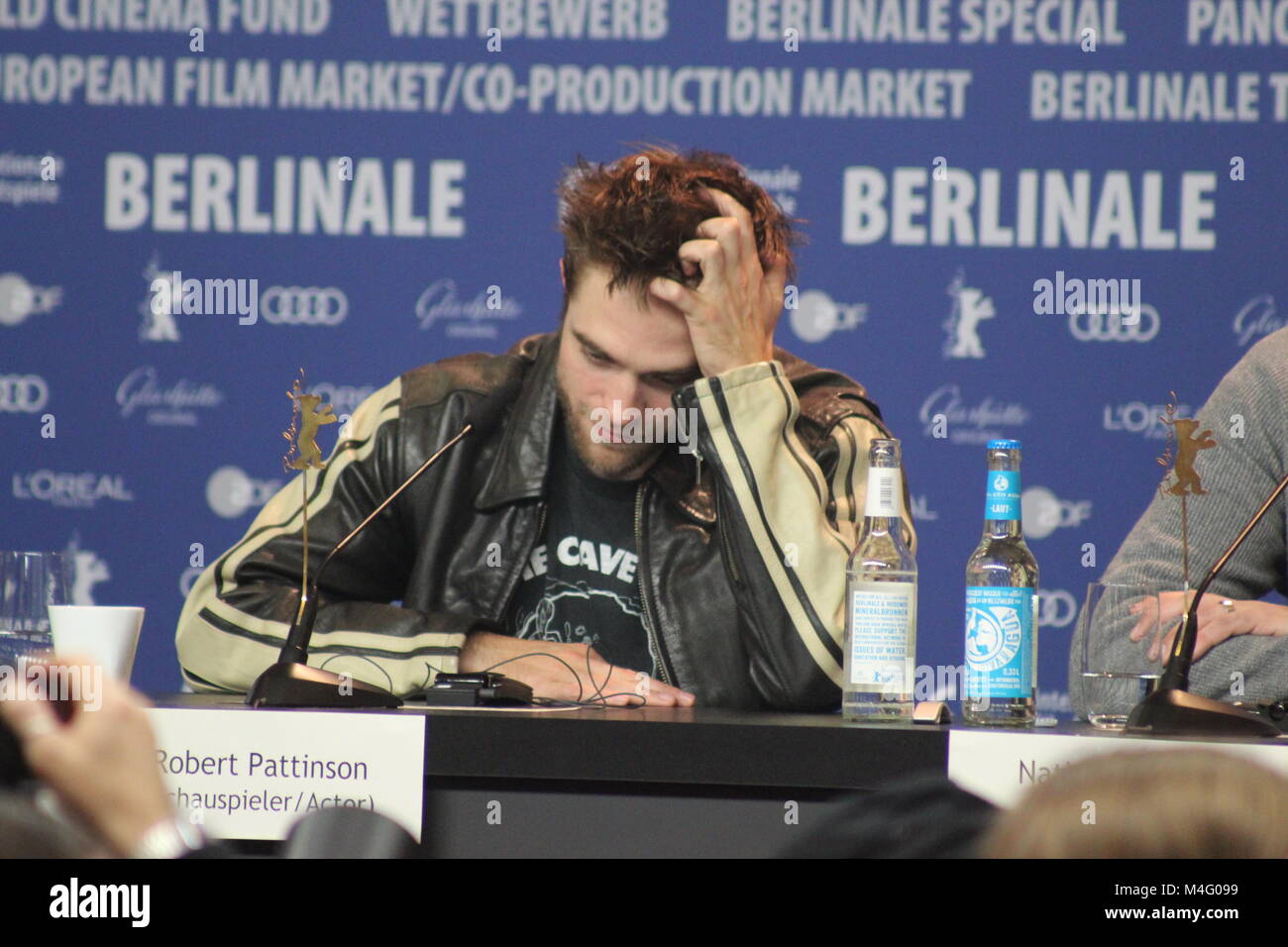 Press conference at the Grand Hyatt Hotel in Berlin/Germany for “Damsel“ by 68th BERLINALE (International Film Festival.)  Featuring: Robert Pattinson, David Zellner, Natham Zellner, Mia Wasikowska . Where: Berlin/Germany, When: 16.February 2018, “Credits: T.O.Pictures / Alamy Live News“ Stock Photo