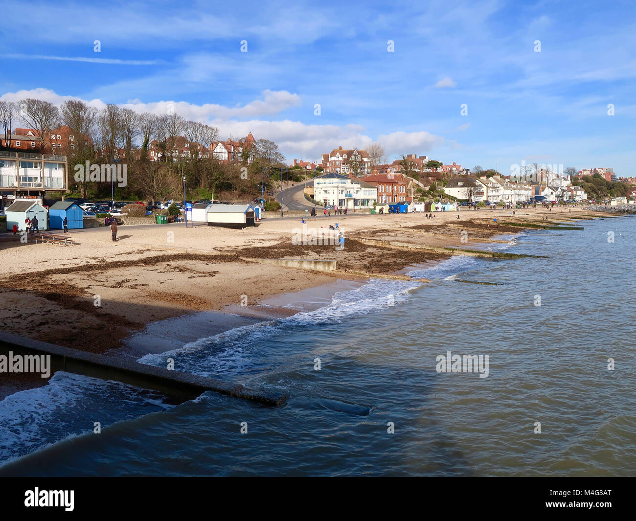Felixstowe, UK. 16th February, 2018. UK Weather: Bright chilly winter afternoon in Felixstowe, Suffolk. Credit: Angela Chalmers/Alamy Live News Stock Photo