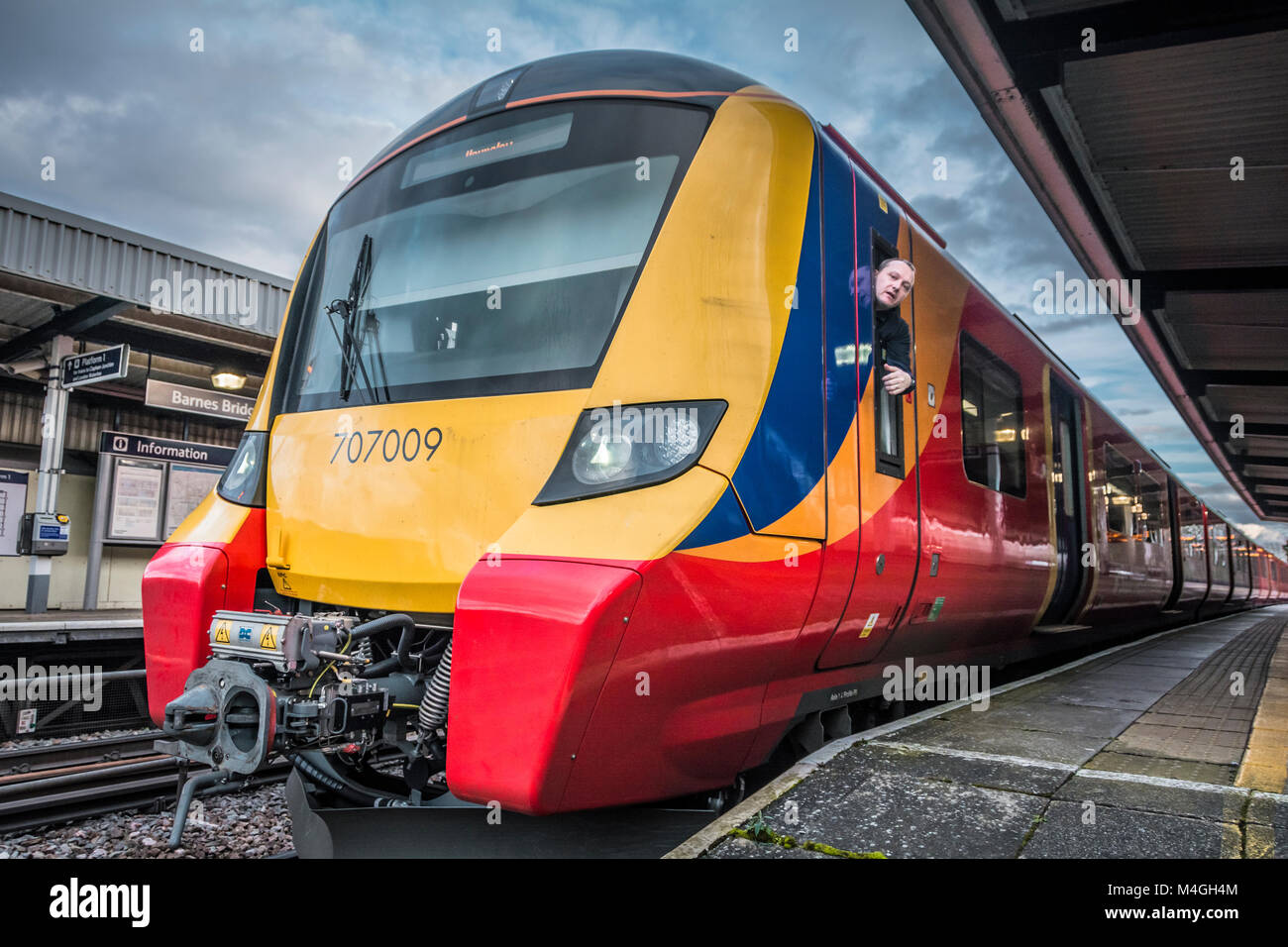 Siemens class 707 hi res stock photography and images alamy