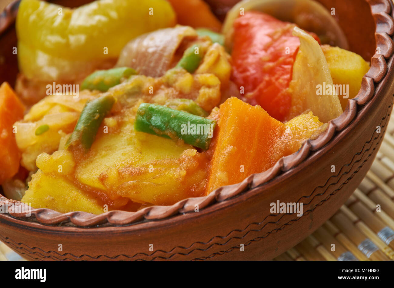 Ethiopian Yataklete kilkil combination of potatoes, green beans and