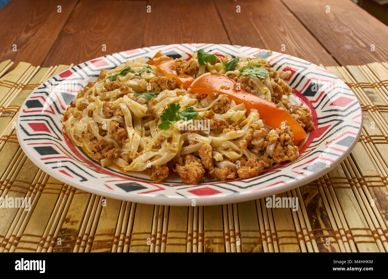 Chozma lagmon , qovurma,fried lagman , Uighur cuisine Stock Photo - Alamy