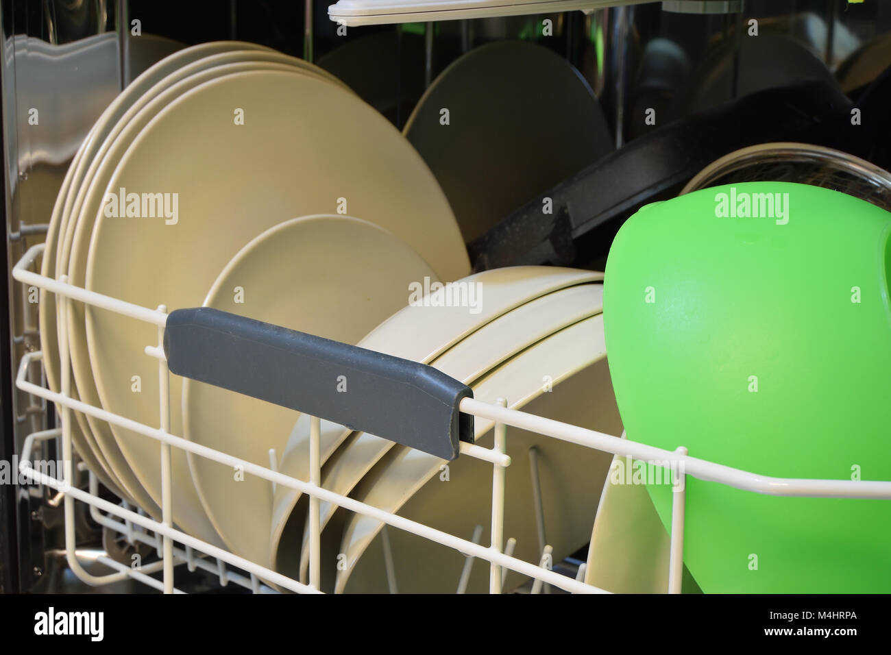 dishware-clean-after-washing-in-the-dishwasher-stock-photo-alamy