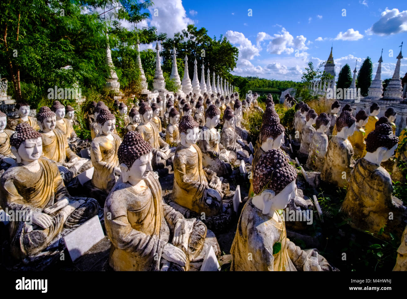 Thousands of small Buddha statues are located below Laykyun Sekkya Buddha in Maha Bodhi Ta