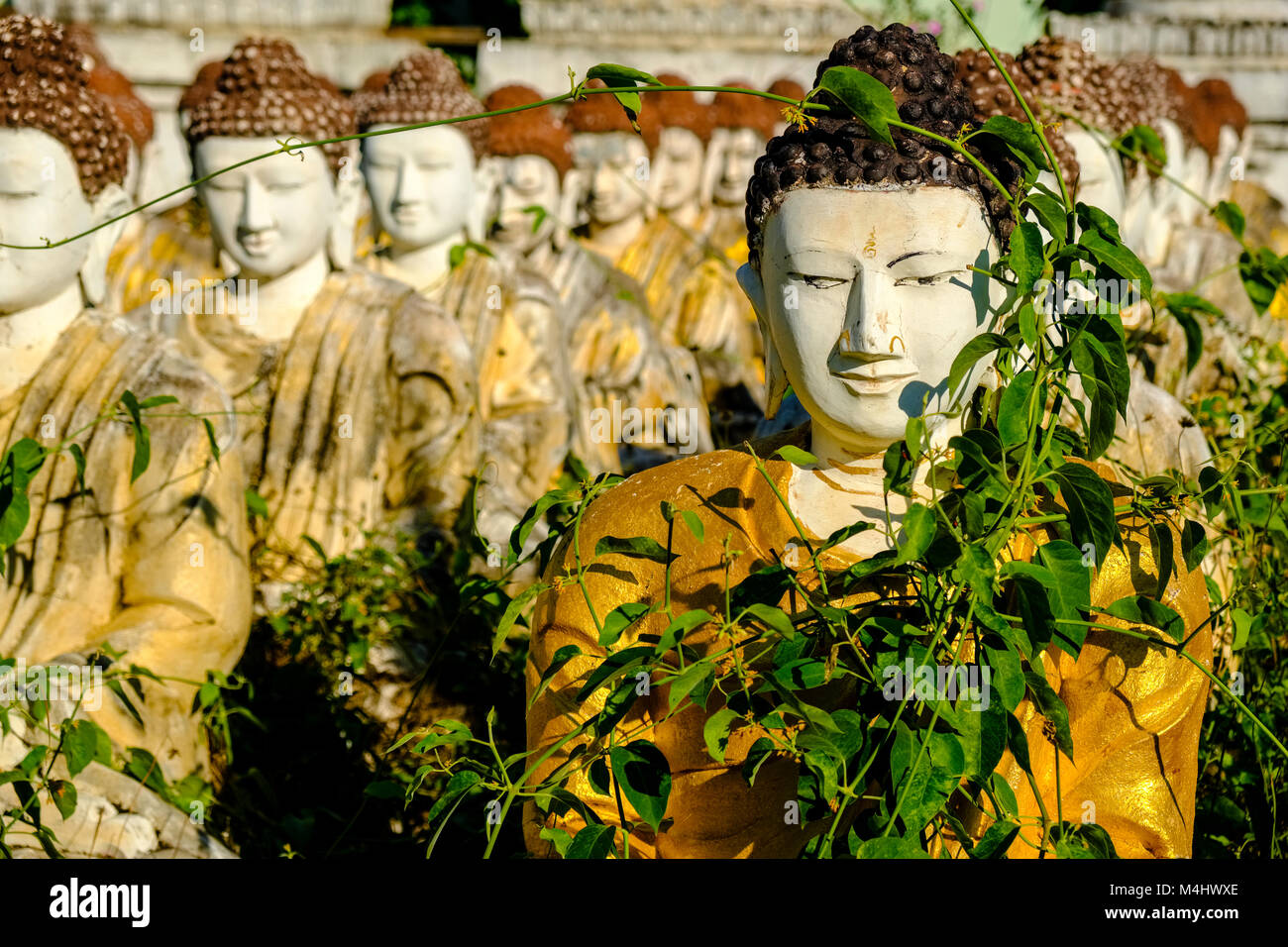 Thousands of small Buddha statues are located below Laykyun Sekkya Buddha in Maha Bodhi Ta
