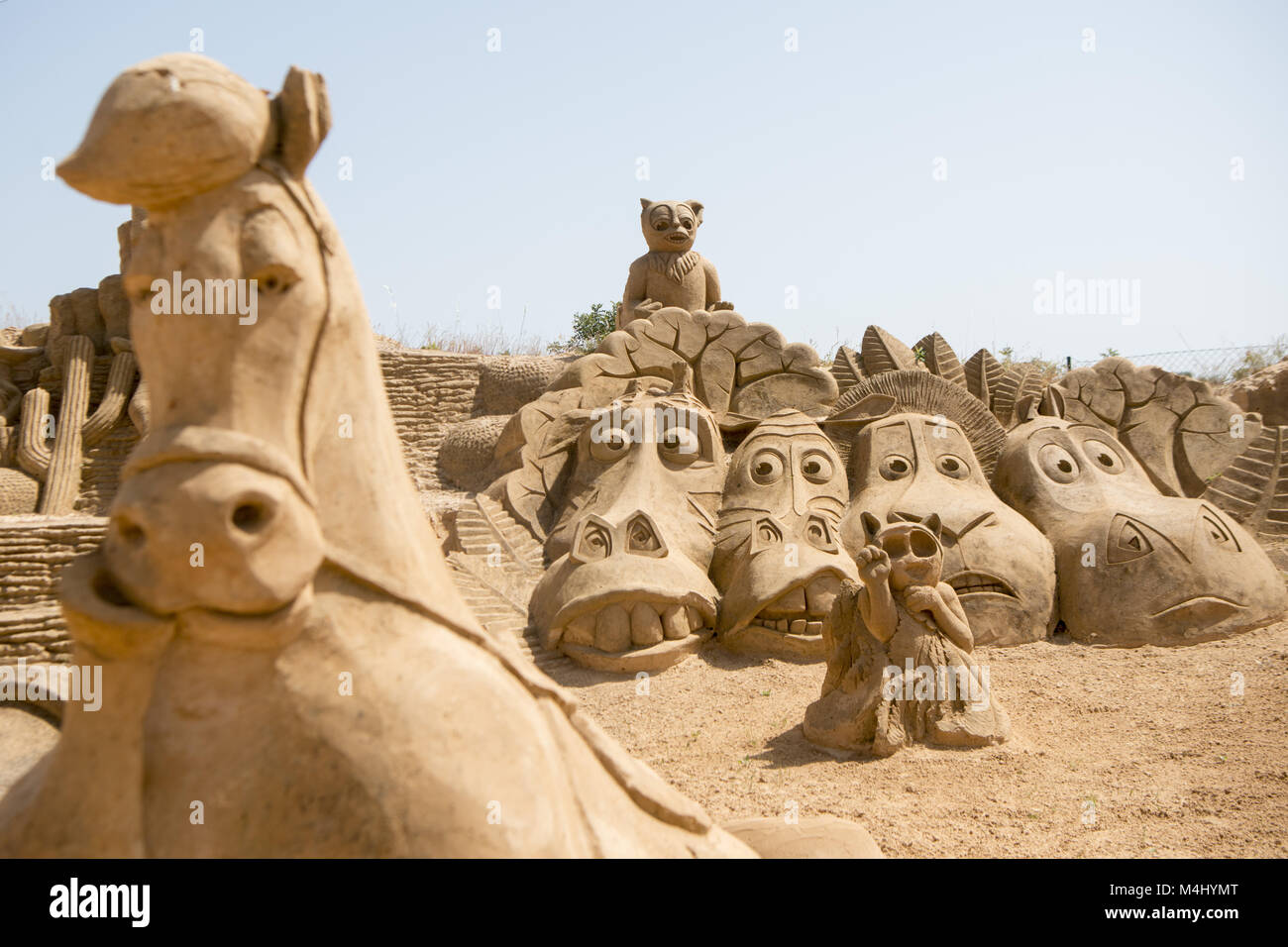 PORTUGAL ALGARVE PERA FIESA SAND SCULPTURE Stock Photo - Alamy