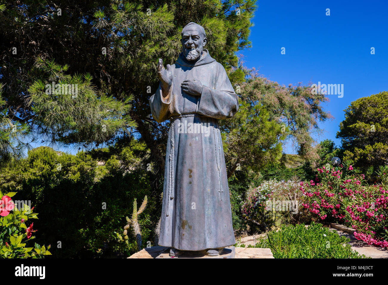 Padre pio madonna hi-res stock photography and images - Alamy