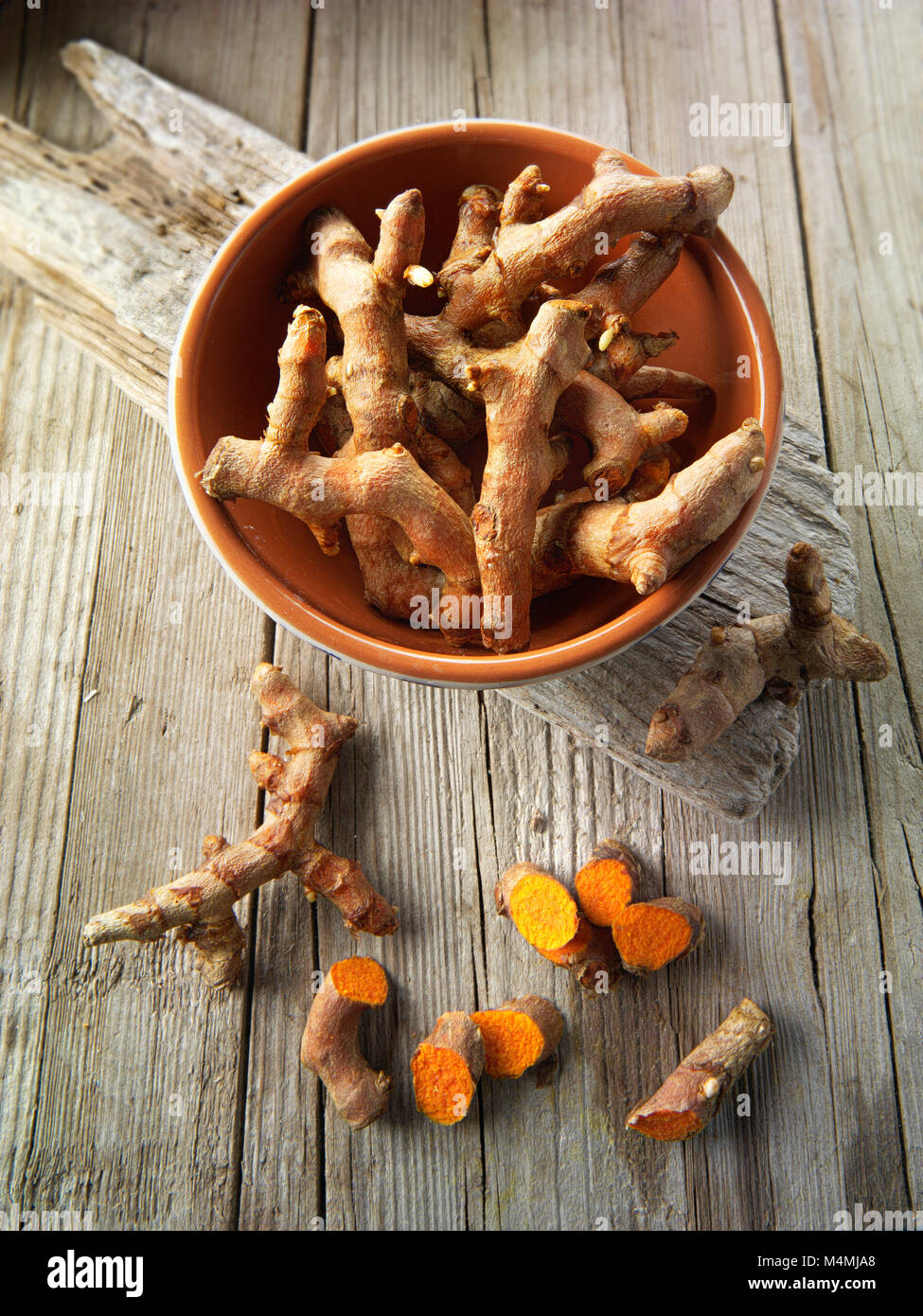 Pieces of asian fresh turmeric root hires stock photography and images