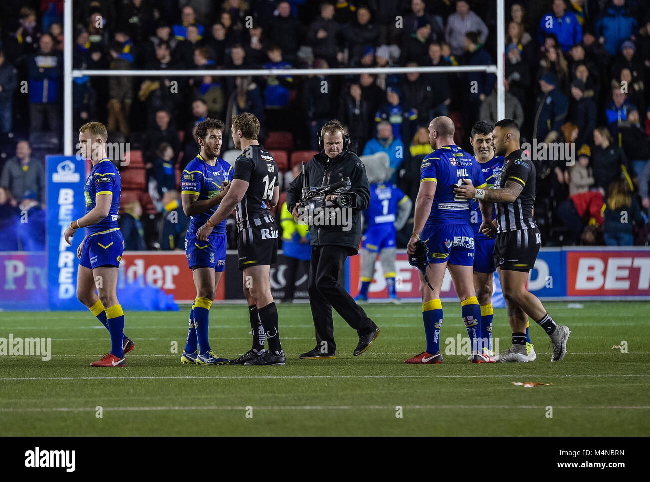 Widnes, UK. 16th Feb, 2018. Warrington Wolves celebrate after the Betfred Super League game between Widnes Vikings and Warrington Wolves on Friday 16th Feb 2018 at the Select Security Stadium Credit: News Images/Alamy Live News Stock Photo