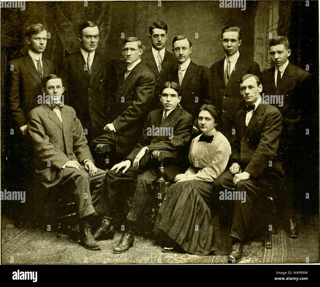'Bizarre,' from 1912, explores unconventional or strange artistic ...