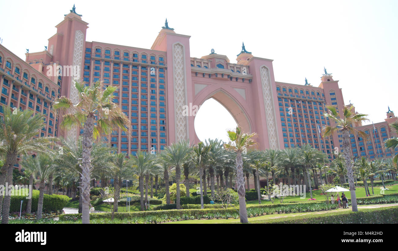 DUBAI, UNITED ARAB EMIRATES - APRIL 2nd, 2014: The world famous Atlantis Hotel on the Jumeirah Palm Island Stock Photo