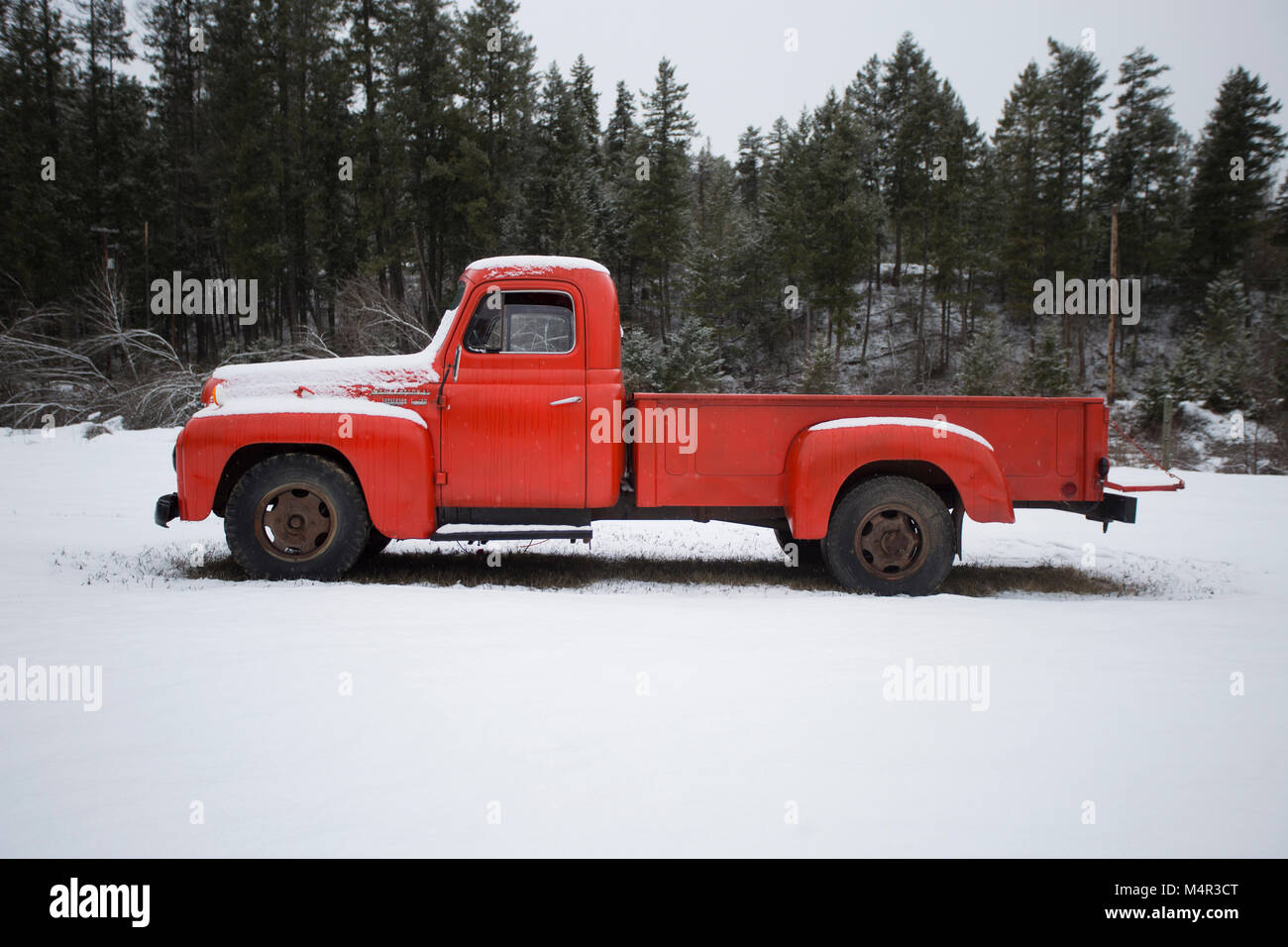 1952 international truck hi-res stock photography and images - Alamy