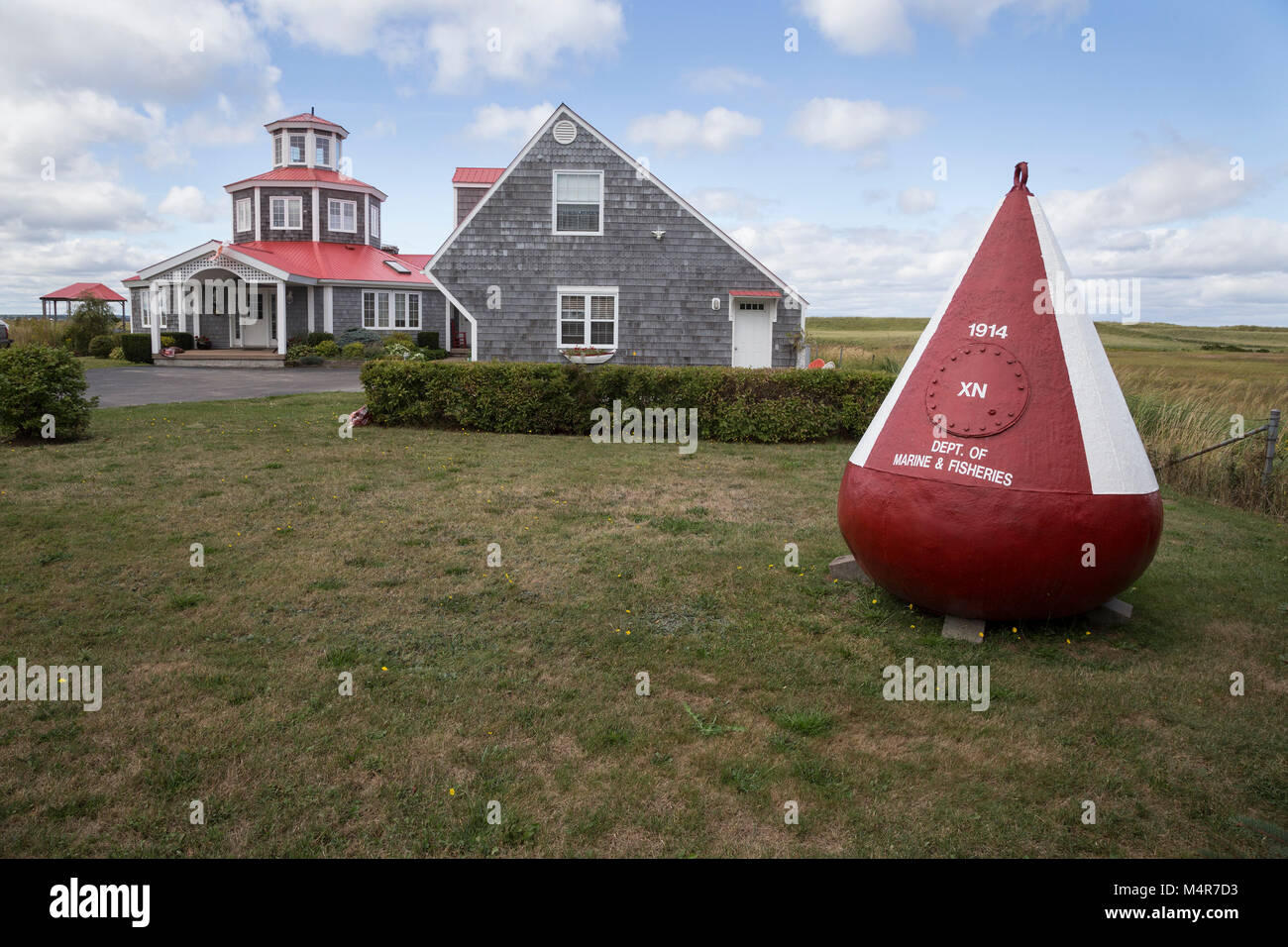 Red roof house in New Brunswick, Canada Stock Photo Alamy