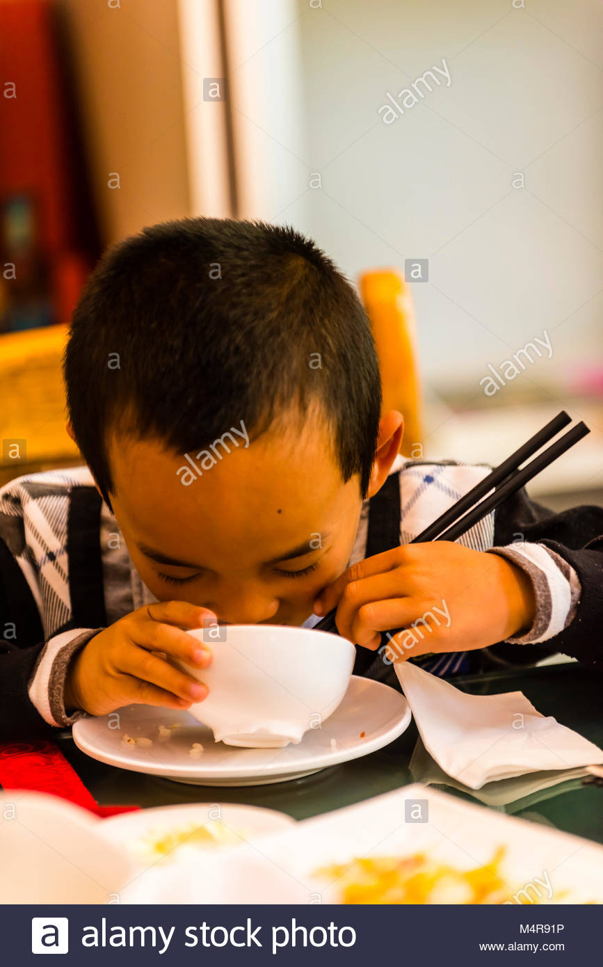 China People Restaurant Stock Photos & China People Restaurant Stock ...