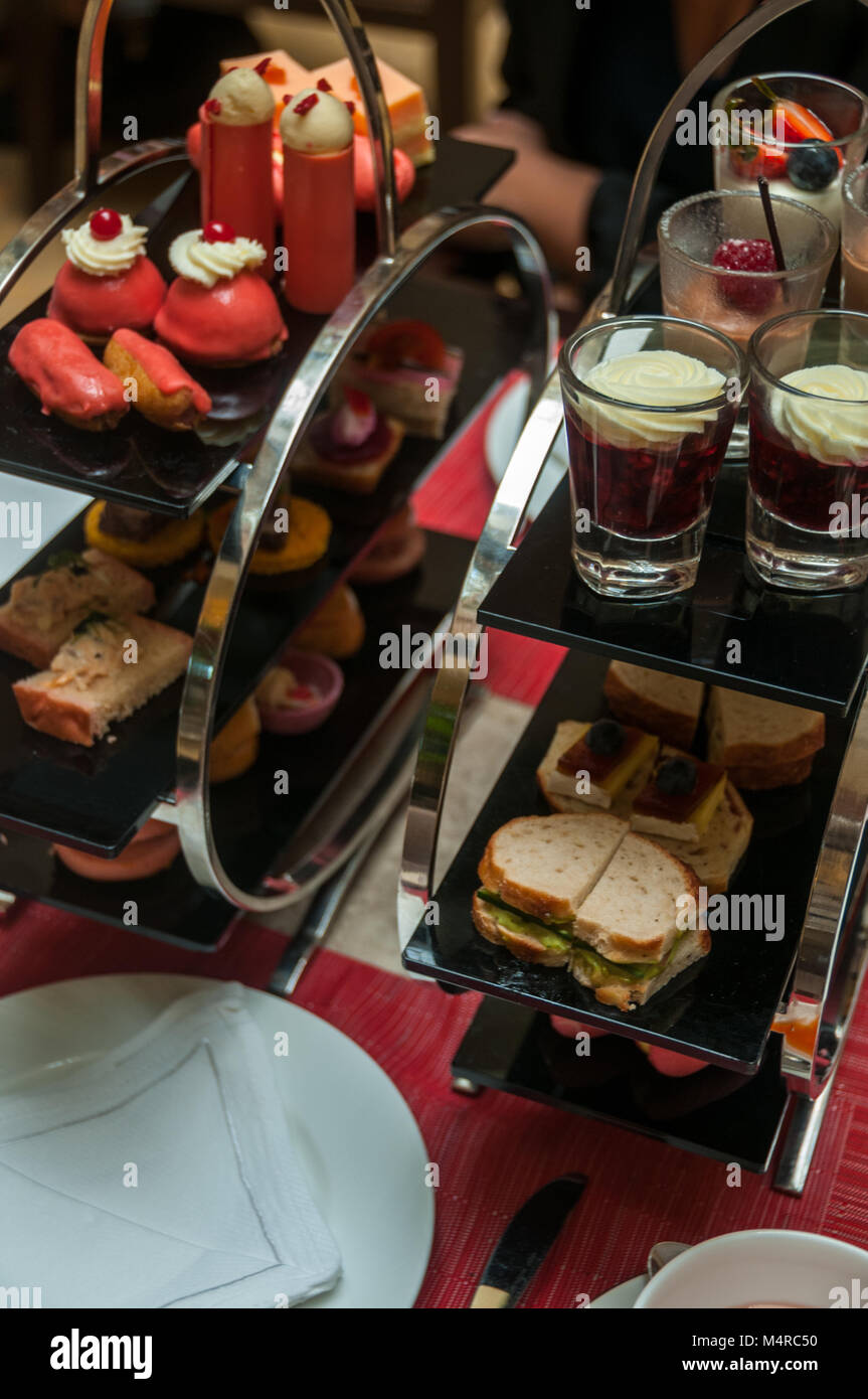 Afternoon tea set at the Fullerton Hotel, Singapore Stock Photo Alamy
