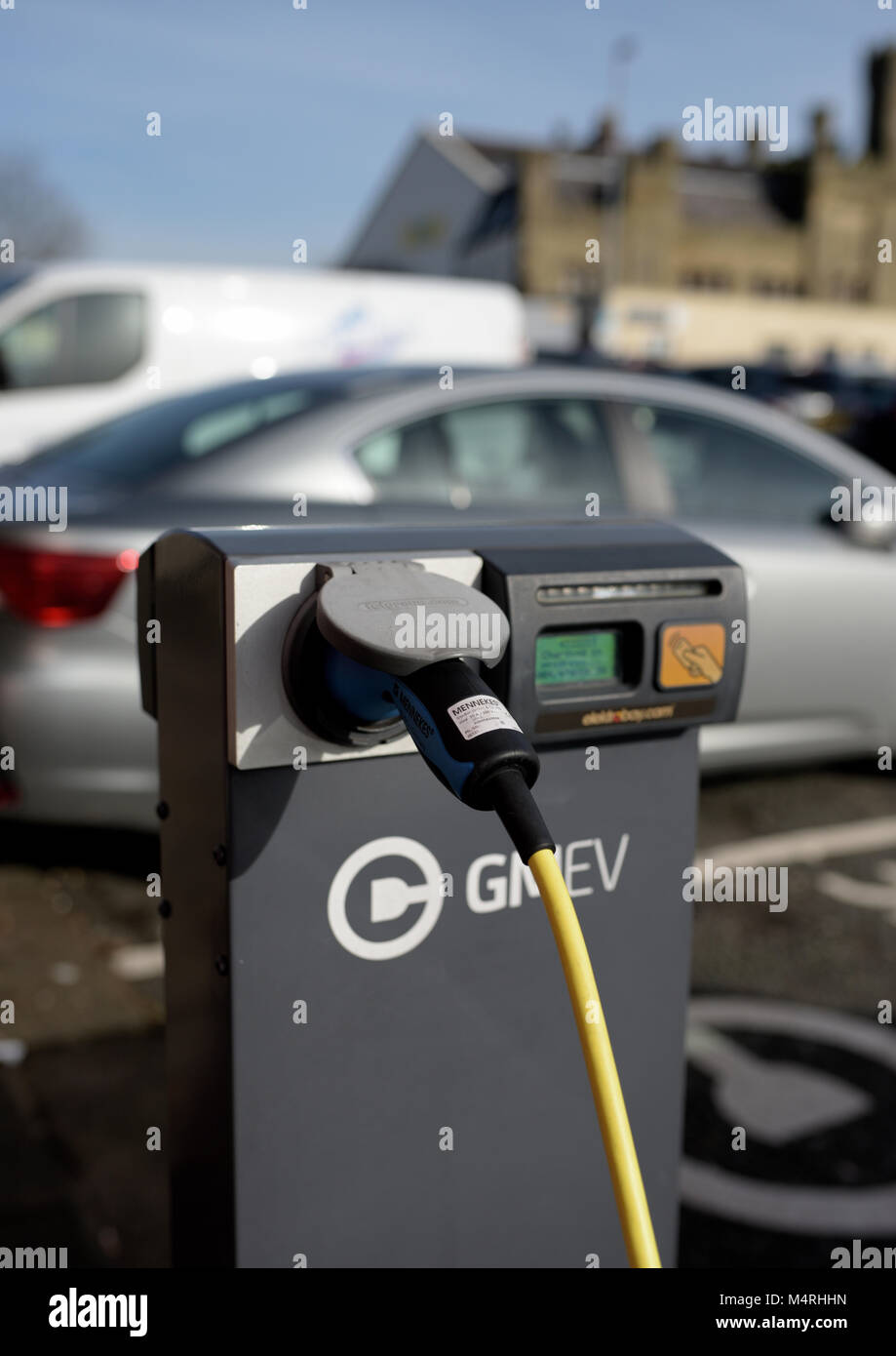 Gmev electric vehicle charging point, electric car charging point in