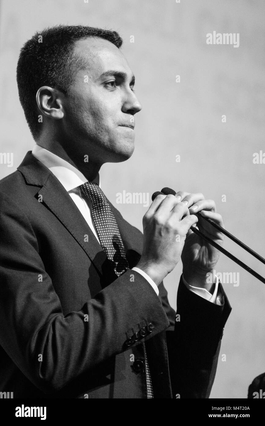 GENOA, ITALY - 17th February, 2018.  Luigi Di Maio attends at the meeting in Genoa before italian elections, on 17th february 2018. Italian elections are going to the final rush, and Luigi Di Maio, leader of the Movimento 5 Stelle, is concluding his 'Rally Tour' around Italy. © Simone Padovani / Awakening / Alamy News Stock Photo