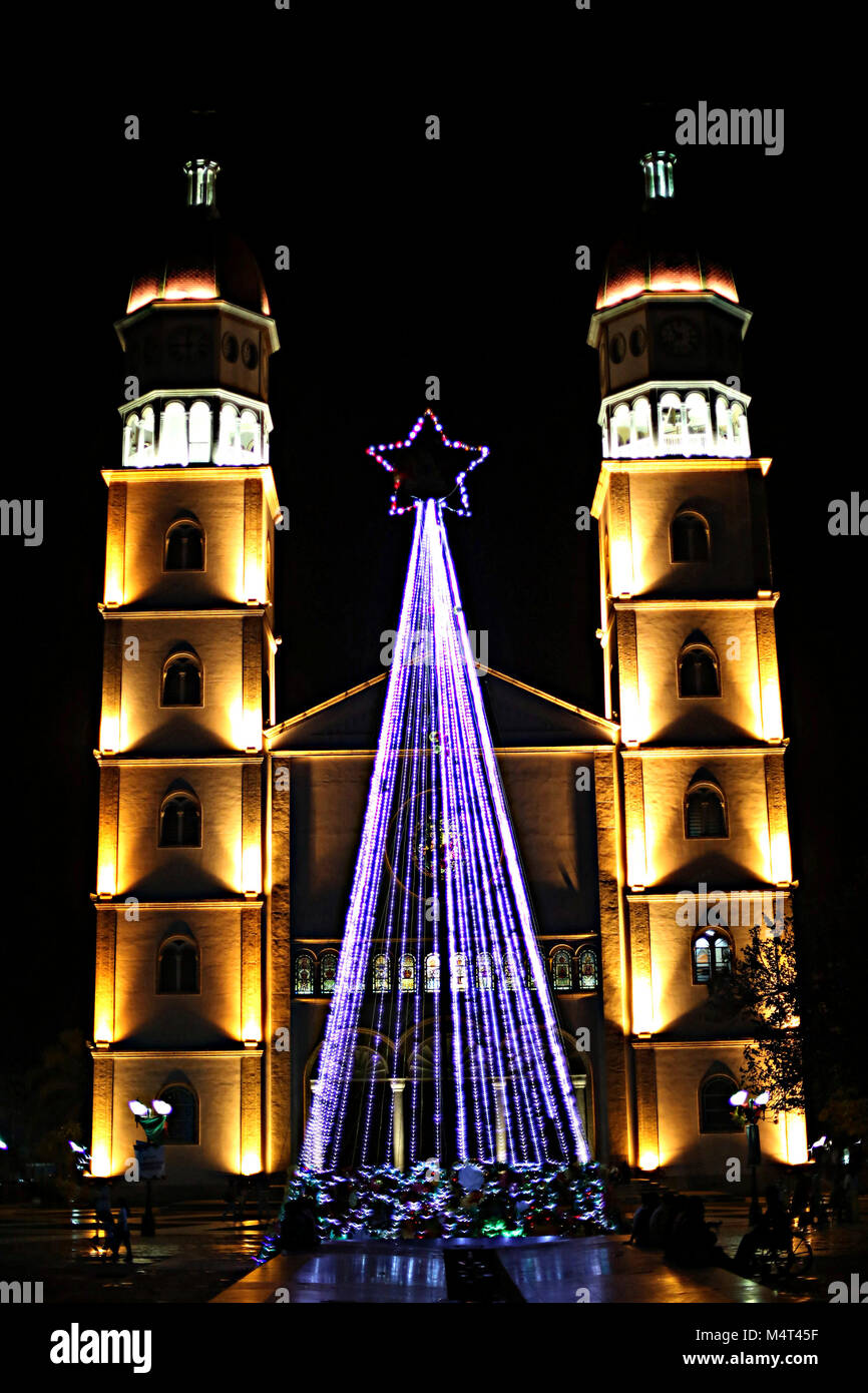 Maturin, Monagas, Venezuela. 24th Nov, 2014. November 24, 2014 . The Cathedral of Our Lady of Carmen is a Catholic temple located in Matur'n, Monagas state, Venezuela. It is the largest and best decorated church in the country, also by the height of its domes, is considered the second highest in Latin America preceded by the Basilica of Our Lady of Guadalupe in Mexico. Its construction began on July 16, 1959, precisely on the day of Nuestra Se''“ora del Carmen, and was inaugurated 22 years later, on May 23, 1981. Matur'n, Monagas State, Venezuela. Photo: Juan Carlos Hernandez (Credit Stock Photo