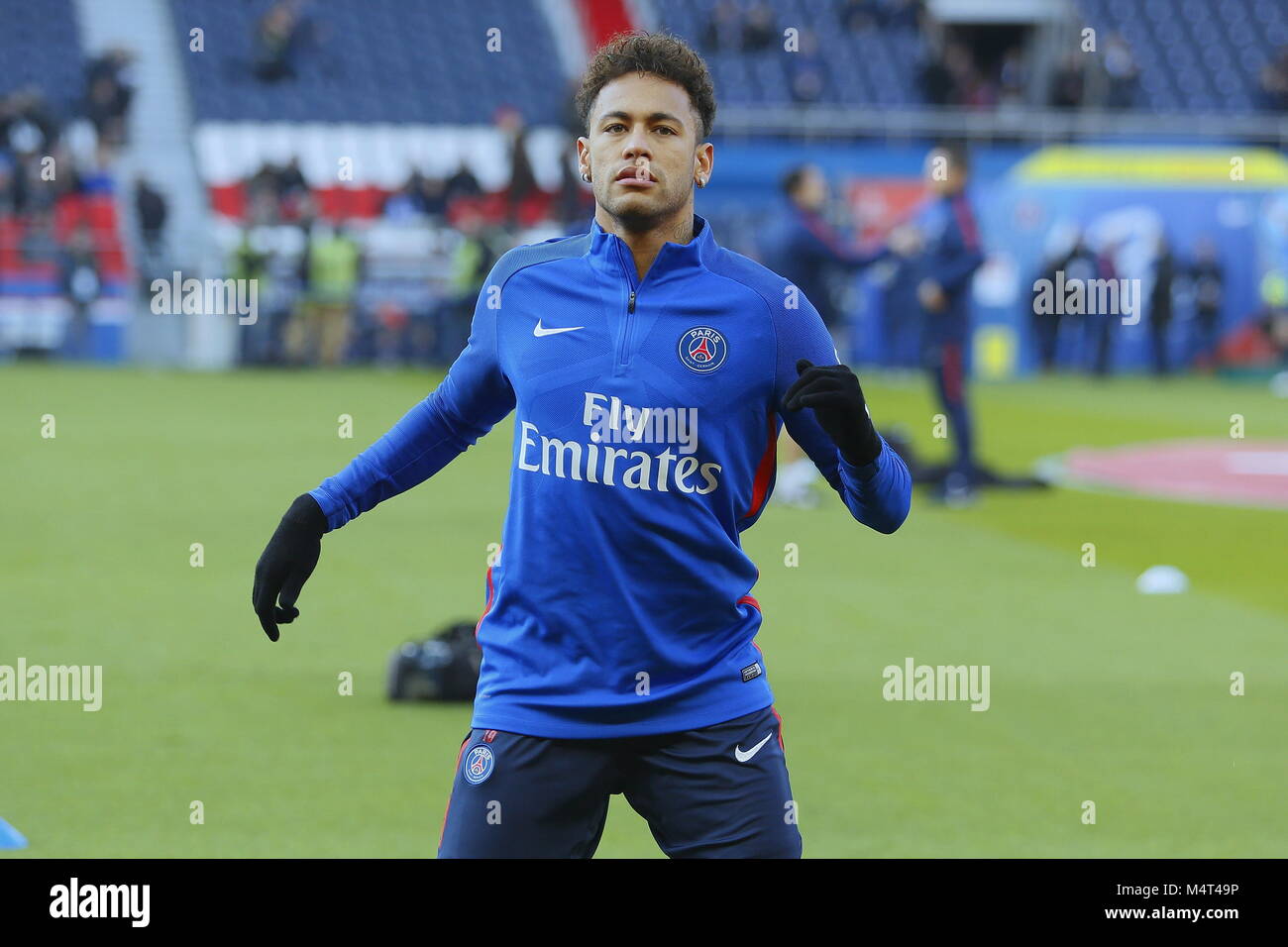 PSG v Strasbourg French Coupe de la Ligue 2018