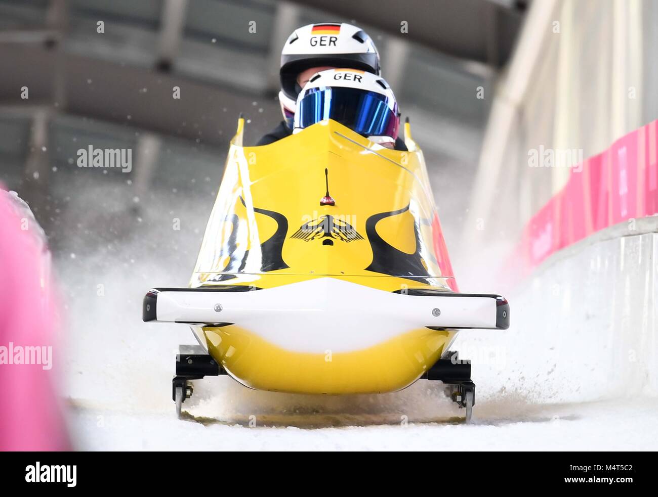 Stephanie Schneider (GER) and Annika Drazek (GER). Womens bobsleigh training. Alpensia sliding centre. Pyeongchang2018 winter Olympics. Alpensia. Republic of Korea. 17/02/2018. Credit: Sport In Pictures/Alamy Live News Stock Photo