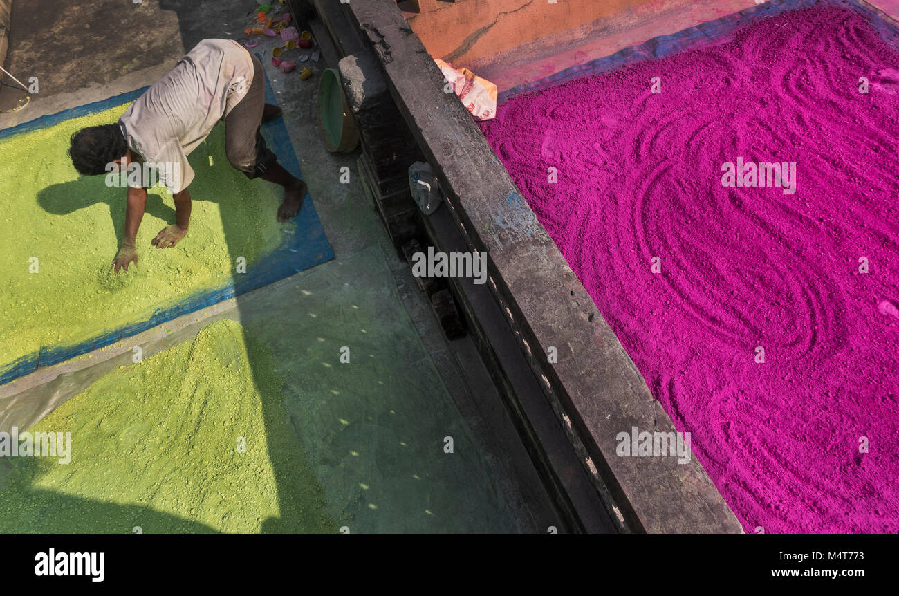 Kolkata, India. 17th Feb, 2018. An Indian man prepares gulal or colored powder, which will be used for the upcoming Holi Festival, at Uttar Chara village, some 110 km away from Kolkata, India, on Feb. 17, 2018. Holi Festival, also known as Spring Festival of Colors, usually falls in the later part of February or March, and it is celebrated by Hindu residents around the world by throwing gulal at each other. Credit: Tumpa Mondal/Xinhua/Alamy Live News Stock Photo
