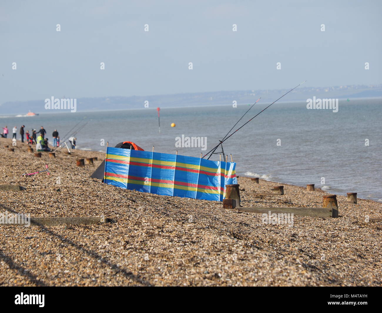 Minster on sea, Kent, UK. 18th Feb, 2018. UK Weather another sunny and