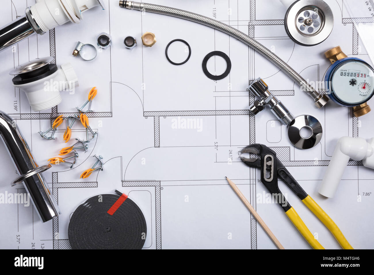 Plumbing fixtures hires stock photography and images Alamy