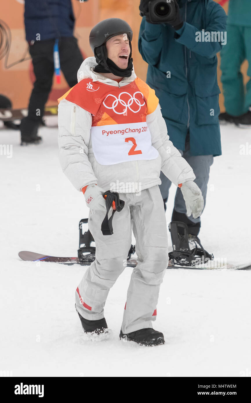 Shaun White (USA) wins the gold medal in the Men's Snowboarding Half Pipe at the Olympic Winter