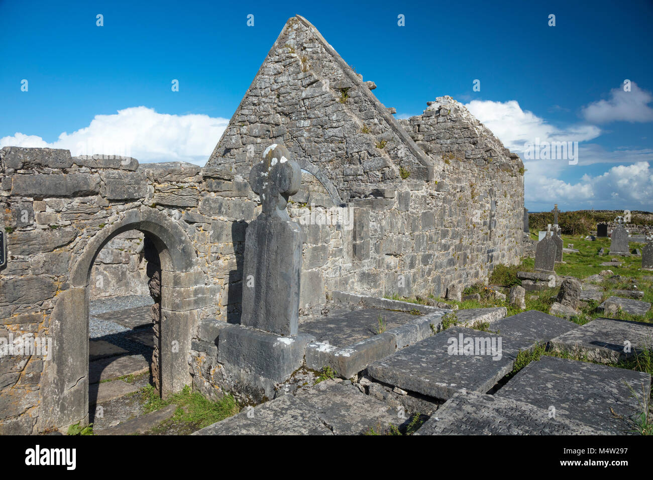 Early Christian church and cemetery, The Seven Churches, Inishmore, Aran Islands, County Galway, Ireland. Stock Photo