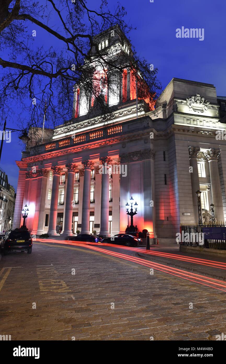 Four Seasons Hotel, London, Tower Hill Stock Photo Alamy