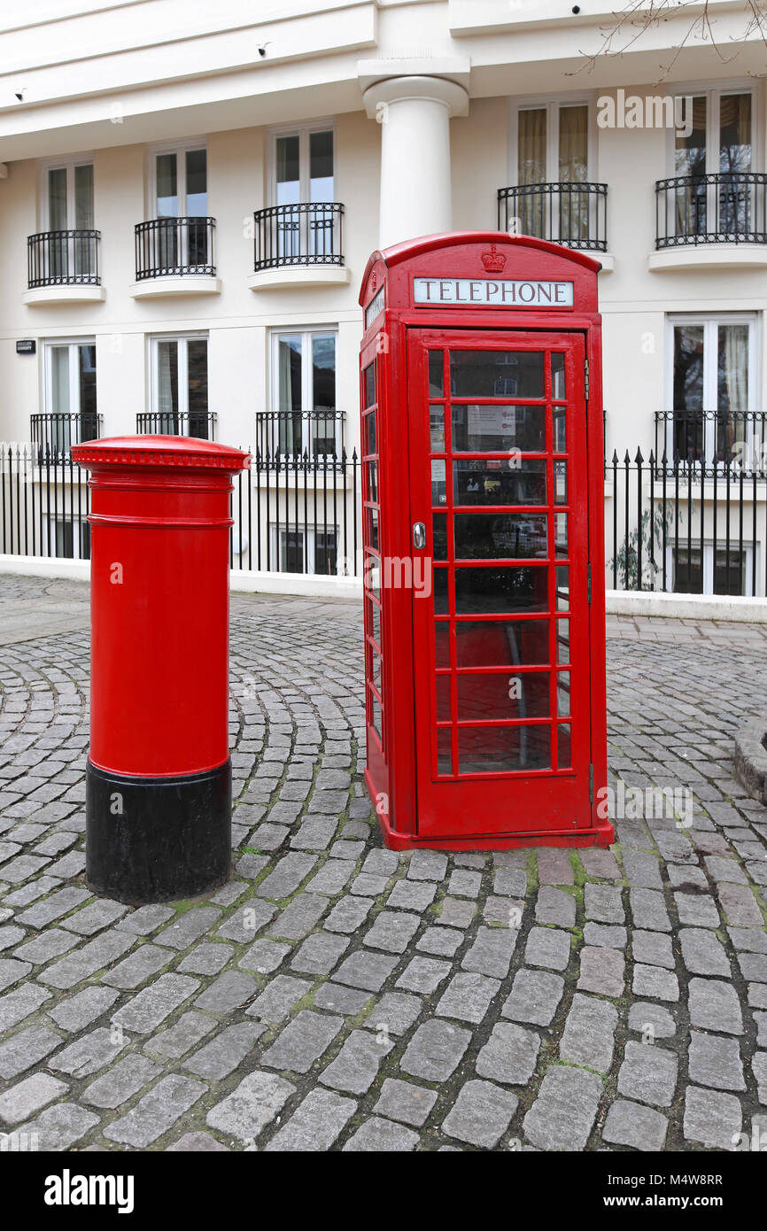 Booth phone hi-res stock photography and images - Alamy