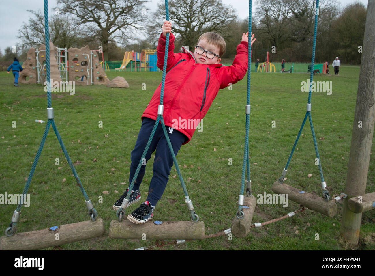 Climbing frame hires stock photography and images Alamy