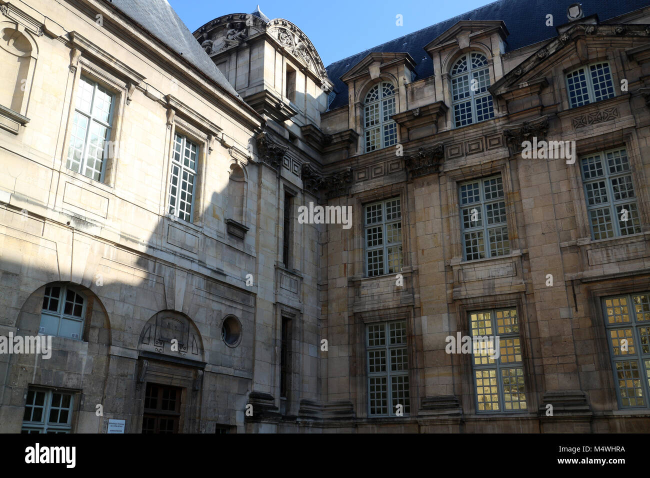 Hôtel d'Angoulême Lamoignon - Bibliotheque historique de la ville de Paris - Rue Pavee - 4th arrondissement - Paris Stock Photo