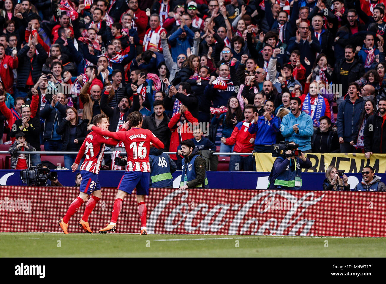 Kevin Gameiro (Atletico de Madrid) celebrates his goal which made it (1, 0) La Liga match between Atletico de Madrid vs Athletic Club Bilbao at the Wanda Metropolitano stadium in Madrid, Spain, February 18, 2018. Credit: Gtres Información más Comuniación on line, S.L./Alamy Live News Stock Photo