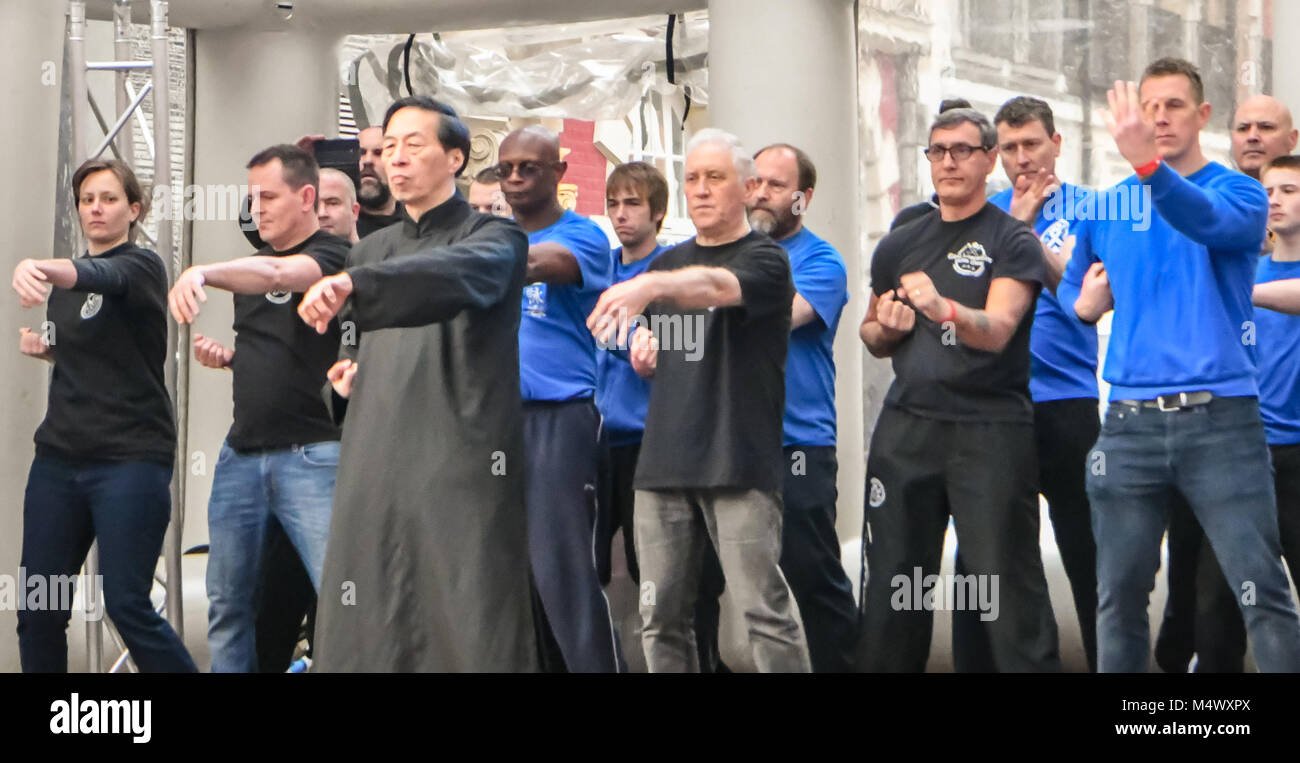 Chinese martial arts hires stock photography and images Alamy