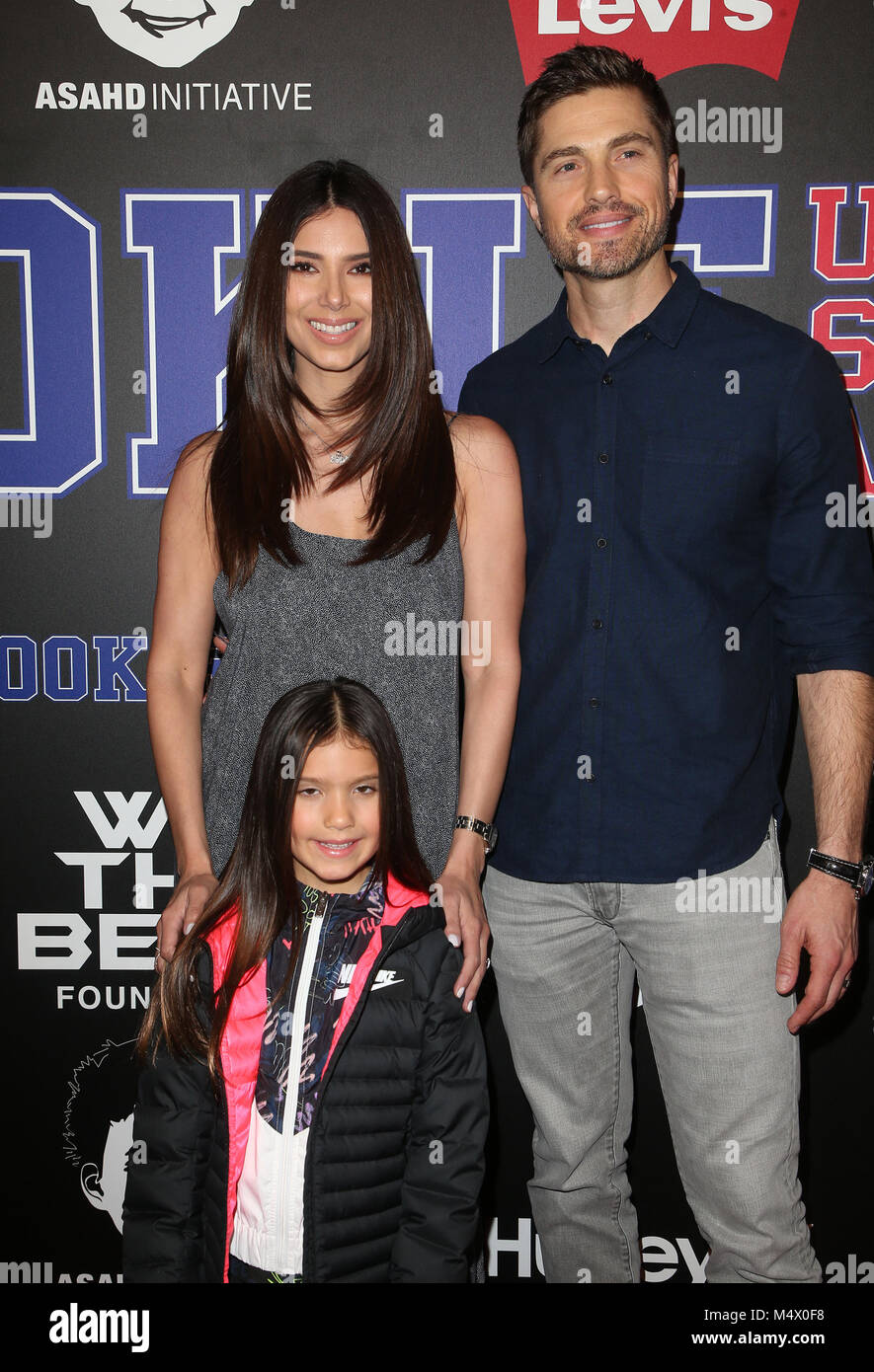 Eric winter and sebella rose hires stock photography and images Alamy(02)