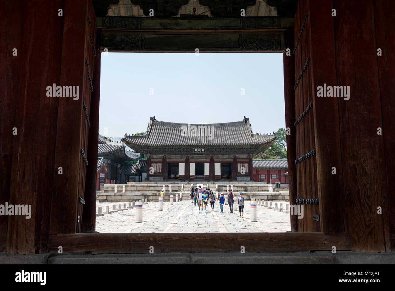 Tourist visit at Changdeokgung palace, built by the kings Stock Photo